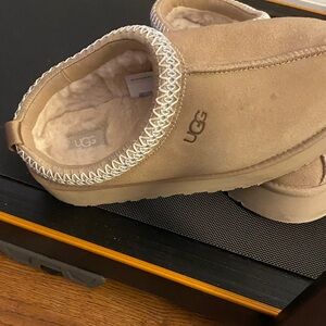 UGG Beige Suede Slipon